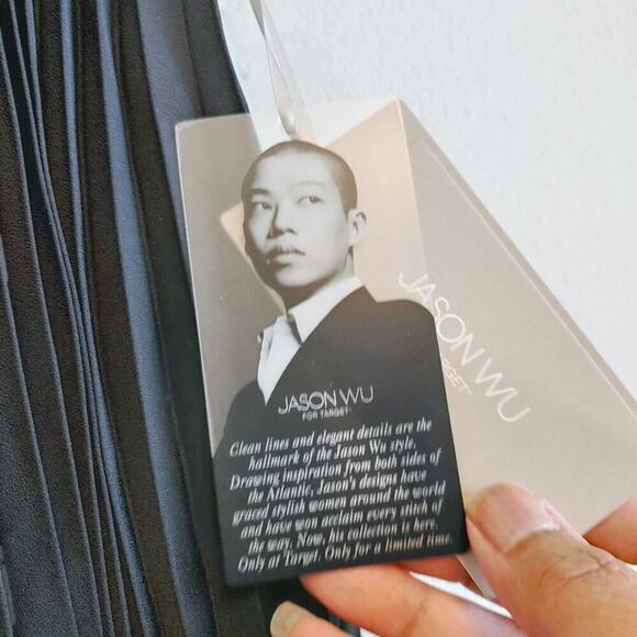 Jason Wu for Target Black Pleated Skirt Sz 10 Preppy Feminine Minimalist Casual - Picture 3 of 8